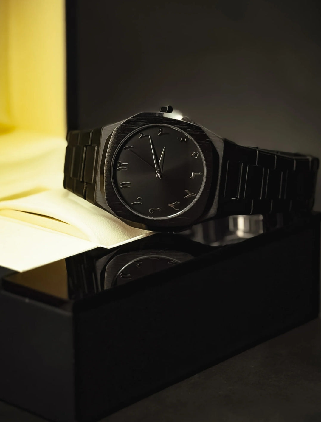 Black arabic aura stainless steel watch